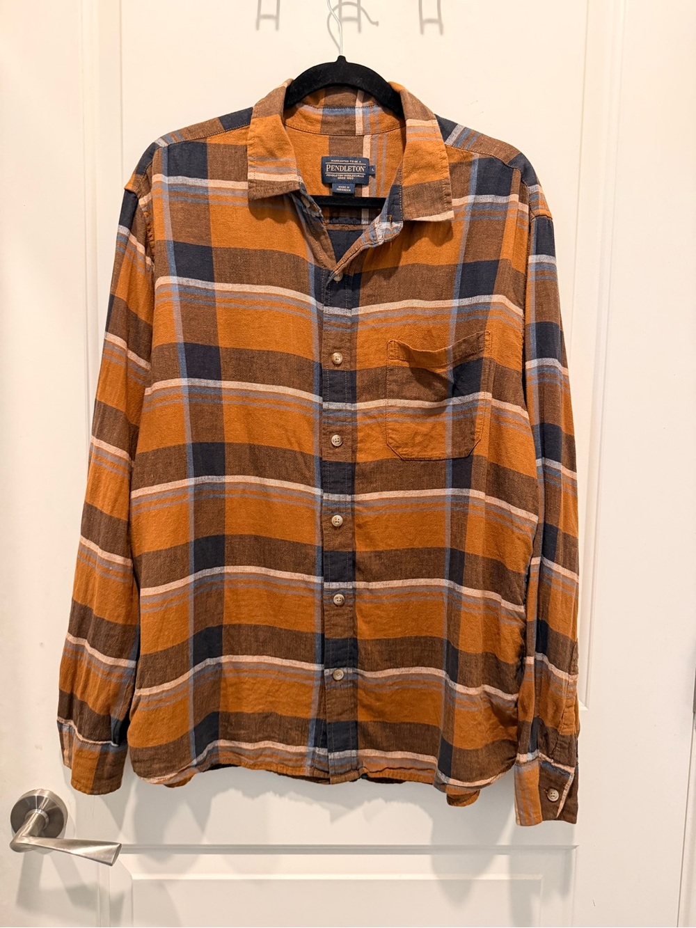 Pendleton The Everyday Flannel Size L Caramel Gold
Plaid Shirt